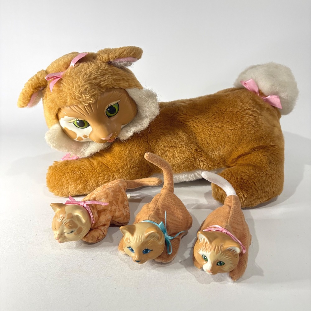 Vintage Kitty Surprise Ginger Tabby Cat Plush with 3 Kittens Hasbro Toy